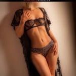 Mia Escort Montreal - Laval - South Shore | Mia knows how to express her emotions with elegance. Escort Montreal - Laval - South Shore